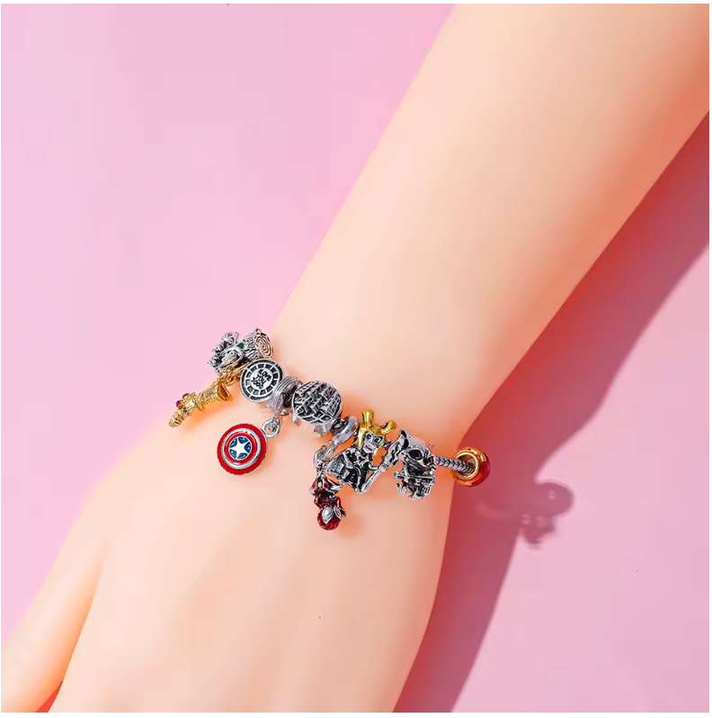 Avengers Charm Bracelet (Full Icons) – 40% OFF 🎁 Free Gift + Free Shipping