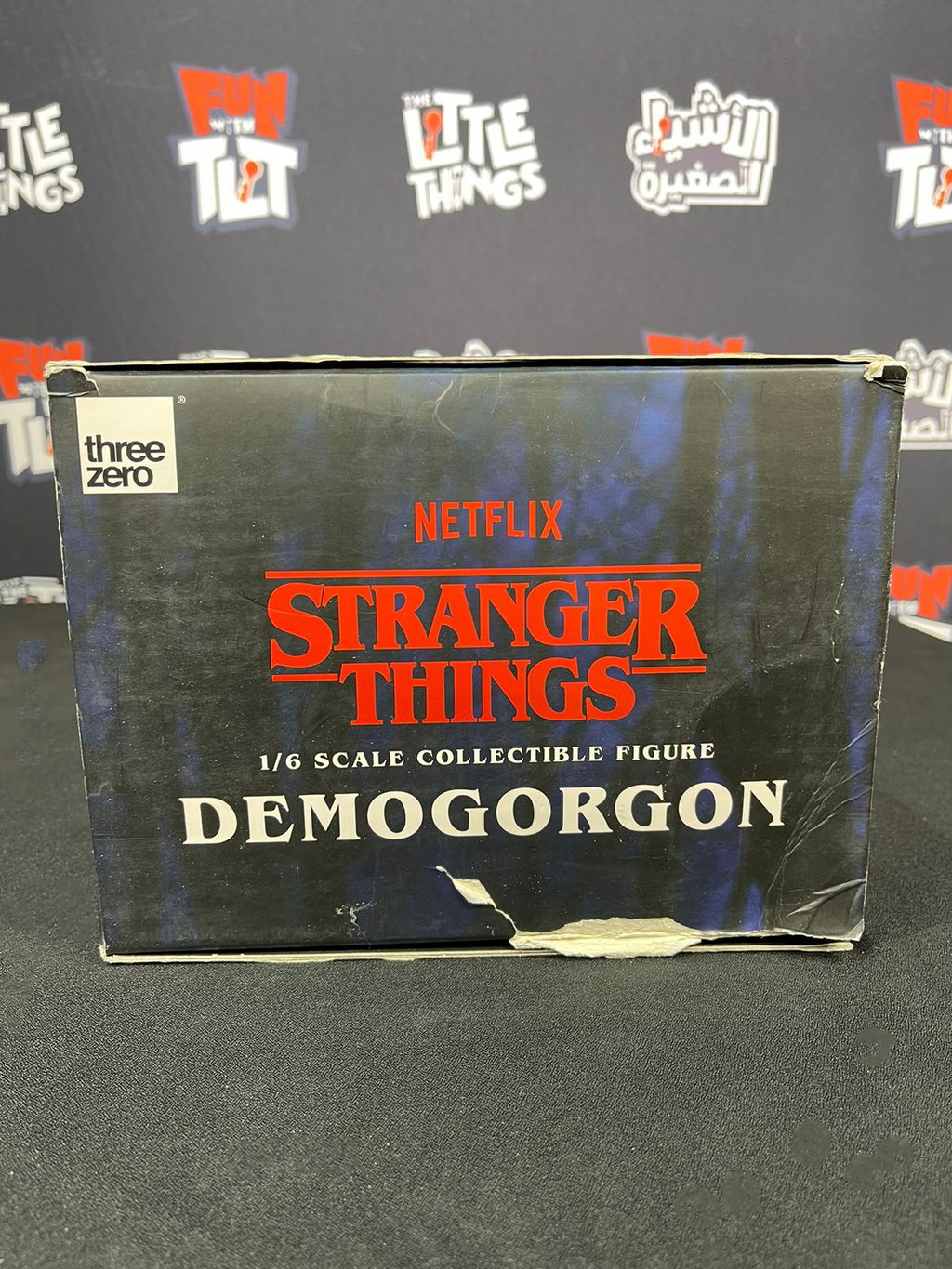 Stranger Things Demogorgon Figure by Threezero [Damaged Box]