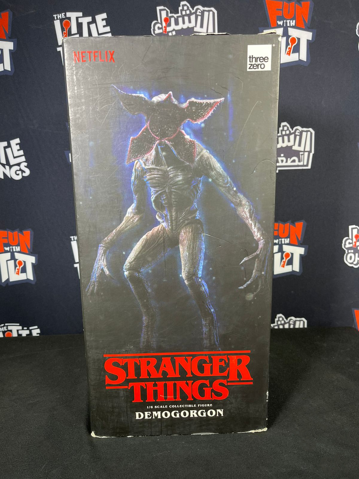 Stranger Things Demogorgon Figure by Threezero [Damaged Box]